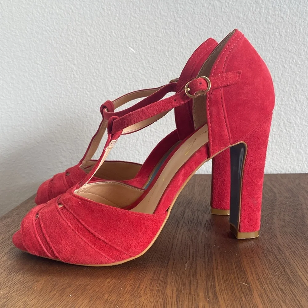 Luiza Barcelos Red Suede Blue Soled Strappy Heels, Brazil, Women’s 6 B